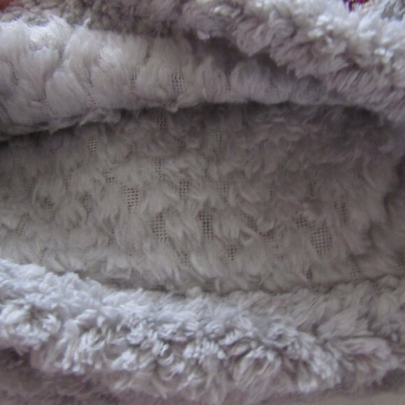 ZAK & ZOEY BABY BOYS BLANKET 30" X 40" GRAY FOOTBALL CRIB STROLLER CAR SEAT BABY - Picture 3 of 4